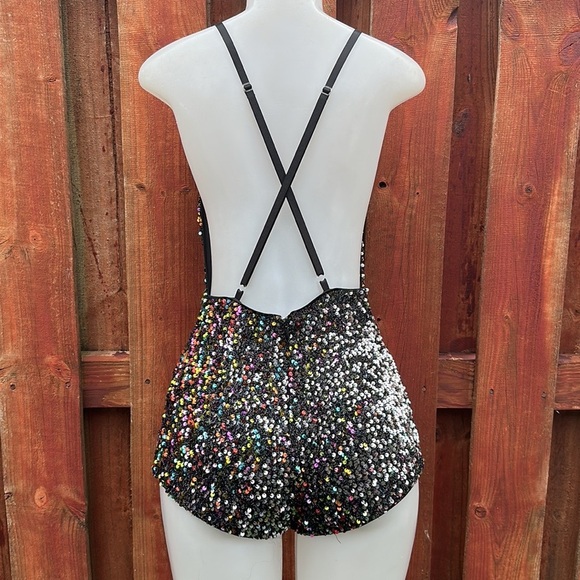 Forever 21 Black Sequin Romper Size S - Picture 8 of 11